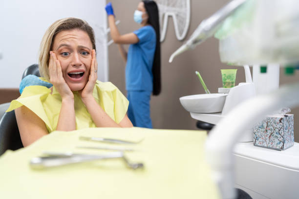 Best Emergency Tooth Extraction  in Martha Lake, WA